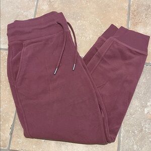 Athleta Mauve dusty rose fleece Jogger Pants